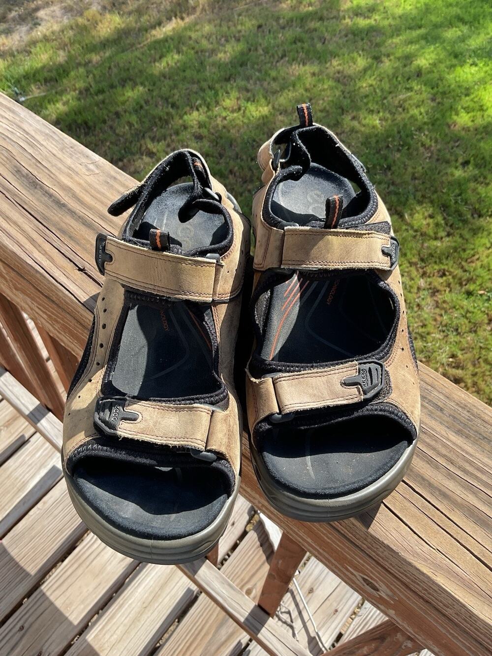 MEN’S ECCO LEATHER STRAP SANDALS SIZE 11-11.5 BROWN BLACK HIKING OUTDOORS
